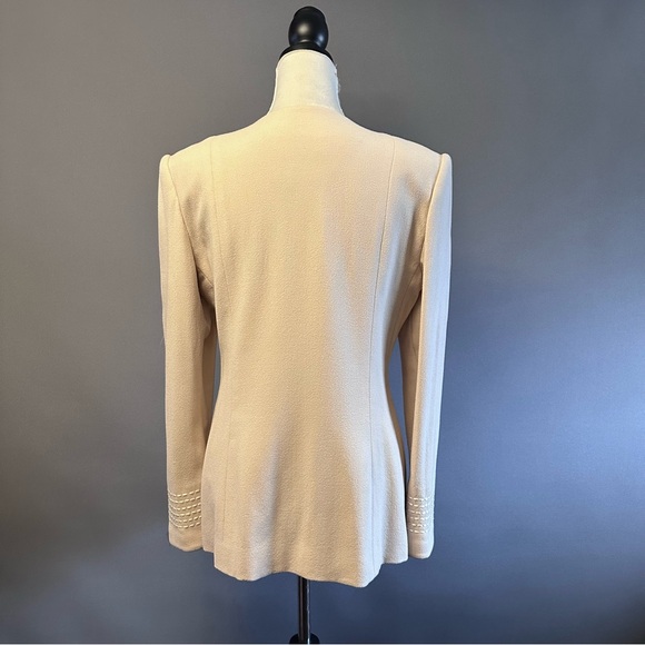 Fe Zandi Beverly Hills Blazer - Picture 8 of 12